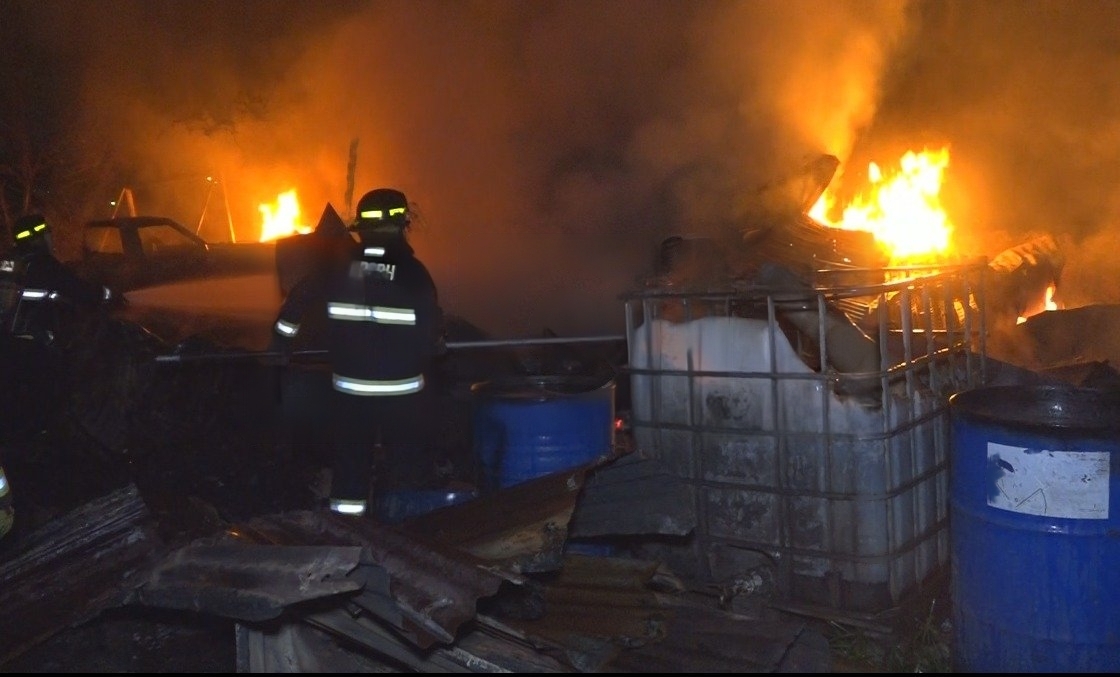 Reportan P Rdidas Millonarias En Incendio De Taller Mec Nico